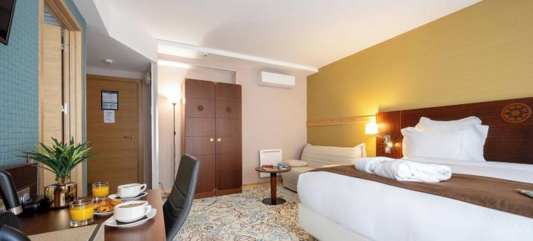 拉罗谢尔游艇人原生酒店(Hôtel le Yachtman, the Originals Collection)图片