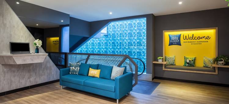 宜必思快捷苏腊巴亚蒂博尼哥罗酒店(Ibis Budget Surabaya Diponegoro)图片