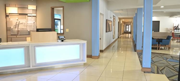 Holiday Inn Express 滑铁卢的雪松瀑布 by IHG(Holiday Inn Express WATERLOO-CEDAR FALLS by IHG)图片