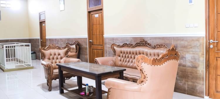 红色伙伴普里卡罗马伊斯兰酒店(Puri Karomah Syariah RedPartner)图片