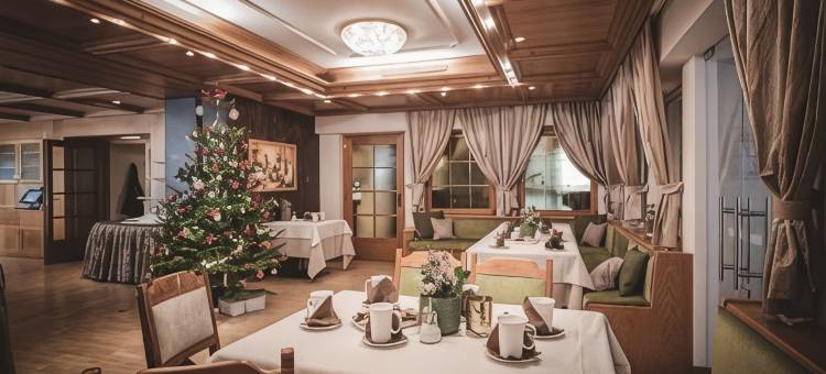 塔乌博苏特沃特酒店(Taubers Unterwirt Aktiv & Vitalhotel)图片