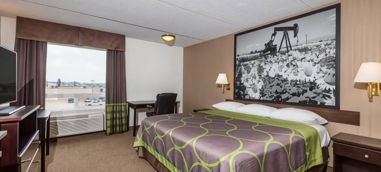 埃德森温德姆速8酒店(Super 8 by Wyndham Edson)图片