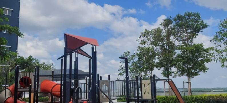 吉隆坡国际机场旅行民宿 - 3房2卫 - 无线网络和奈飞(KLIA Travel Homestay - 3R 2B - Wifi & Netflix)图片