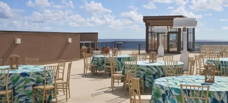 帕诺滩码头希尔顿Tru酒店(Tru by Hilton Pompano Beach Pier)图片