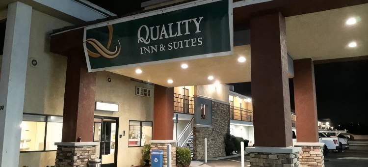 埃尔卡洪圣地亚哥东凯艺套房酒店(Quality Inn & Suites El Cajon San Diego East)图片
