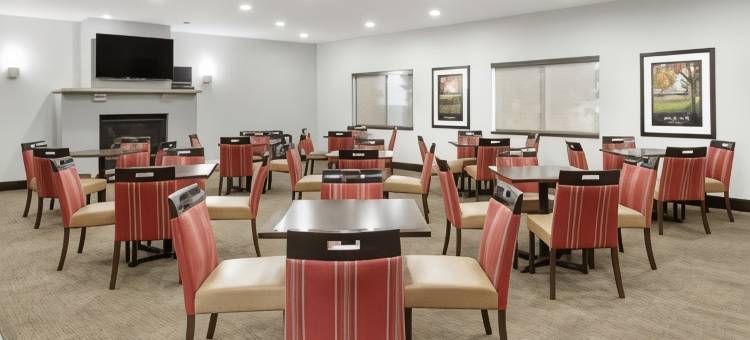 达文波特四城舒适套房酒店(Comfort Inn & Suites Davenport - Quad Cities)图片