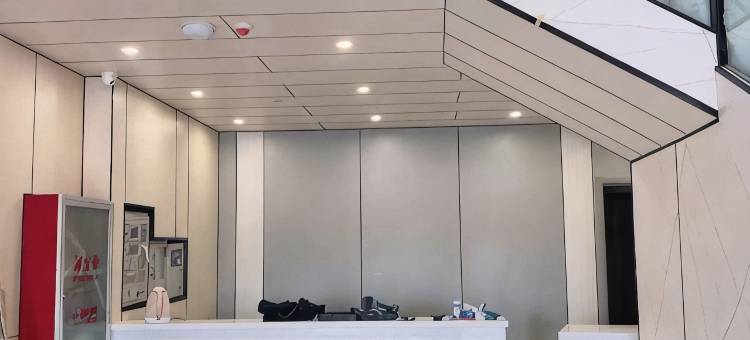 如家华驿酒店(乌兰察布战役纪念馆集宁师范学院店)图片