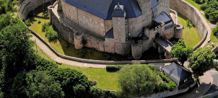 施潘根贝尔格城堡酒店(Schloss Spangenberg)图片