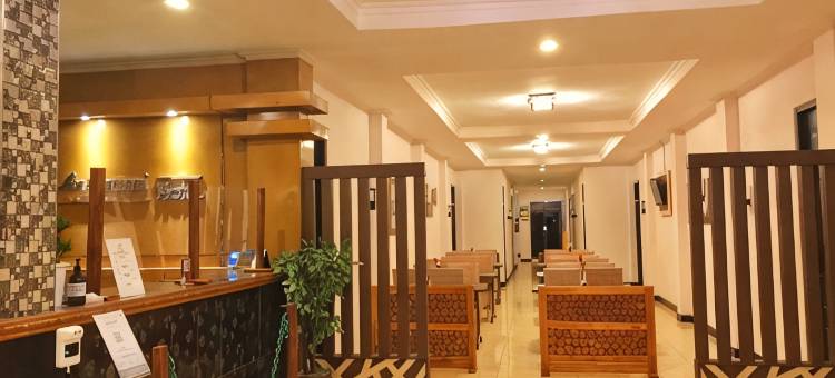 克唐古甘安格拉尼酒店(Anggraeni Hotel Ketanggungan)图片