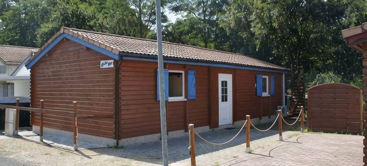 Chalet Bleu 舒适度假屋(Chalet Bleu Comfortable holiday residence)图片