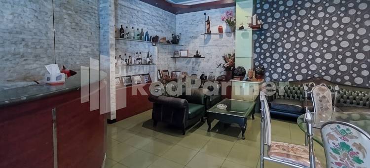 尼洛霍特尔克布门米特拉瑞德多兹(Nillo Hotel Kebumen Mitra RedDoorz)图片