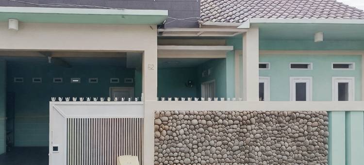 红色伙伴比鲁民宿酒店(Maulana Homestay - by Login)图片