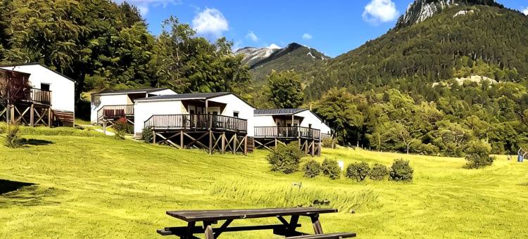 白岩露营地(Camping White Rock)图片