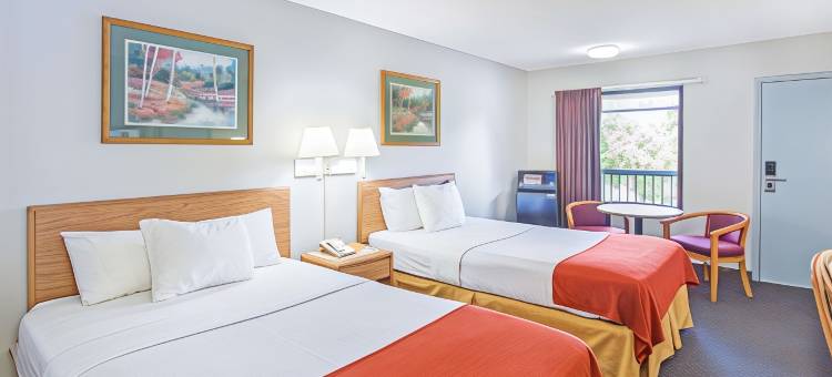 弗多斯塔I-75 温德姆戴斯酒店(Days Inn by Wyndham Valdosta I-75)图片