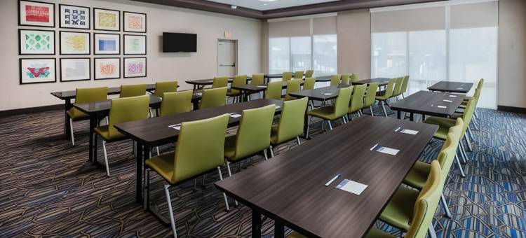 亚特兰大北伍德斯托克智选假日套房酒店(Holiday Inn Express & Suites Atlanta N - Woodstock)图片