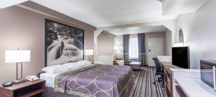 鸽子谷-埃摩特巷温德姆速8酒店(Super 8 by Wyndham Pigeon Forge Dollywood Lane)图片