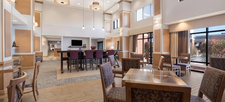 希尔顿欢朋套房酒店-普拉茨堡(Hampton Inn & Suites Plattsburgh)图片