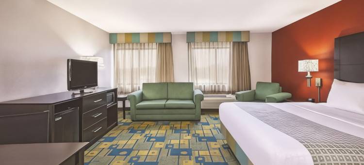 托莱多佩里斯堡拉昆塔温德姆酒店(La Quinta Inn by Wyndham Toledo Perrysburg)图片