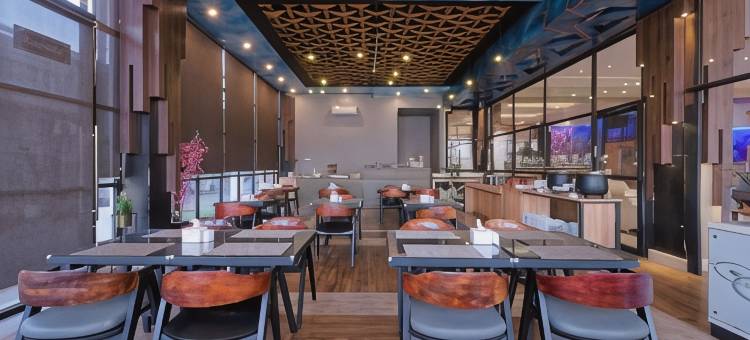 直葛首映酒店(Premiere Hotel Tegal)图片