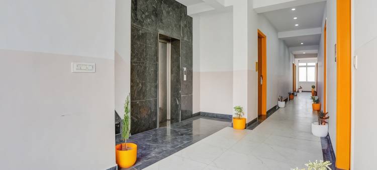 Super Townhouse Sector 69 Gurgaon图片