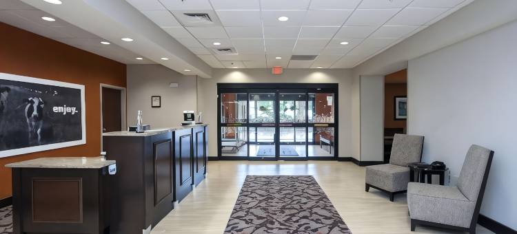 塞内卡-克莱姆森区欢朋酒店及套房(Hampton Inn & Suites Seneca-Clemson Area)图片