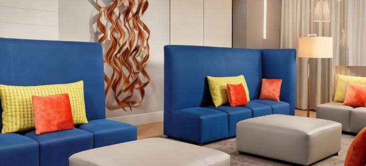 亚特兰大迪凯特市中心/埃默里万怡酒店(Courtyard Atlanta Decatur Downtown/Emory)图片