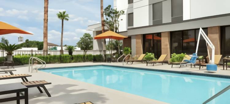 希尔顿欢朋酒店-休斯顿布鲁克霍洛(Hampton Inn Houston-Brookhollow)图片