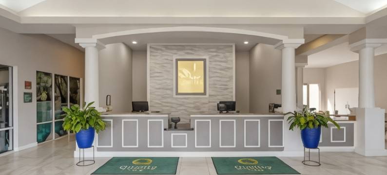 希特鲁斯希尔斯会议中心凯艺酒店(Quality Inn Conference Center at Citrus Hills)图片