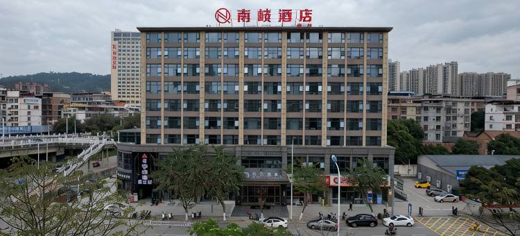 南岐酒店(百色起义纪念馆百色站店)图片