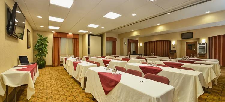 尤金舒适套房酒店(Comfort Suites Eugene)图片