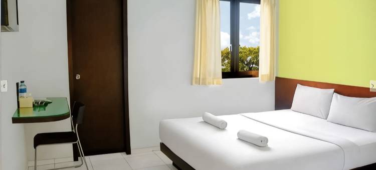 拉图兰吉勒格林套房酒店(LeGreen Suite Ratulangi)图片