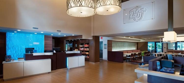 林奇堡自由大学万枫酒店及套房(Fairfield Inn & Suites Lynchburg Liberty University)图片
