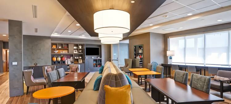 格林贝希尔顿惠庭酒店(Home2 Suites by Hilton Green Bay)图片