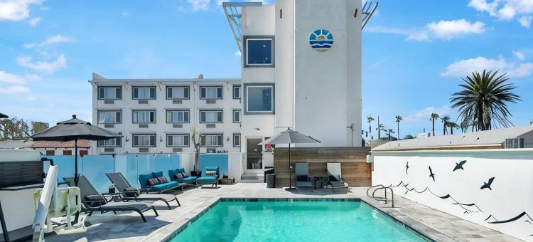 纽波特海滩索拉雷纳酒店，达兹勒精选温德姆(Hotel Solarena Newport Beach, a Dazzler Select by Wyndham)图片