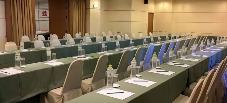 芭堤雅迈克海滩度假村(Mike Beach Resort Pattaya)图片