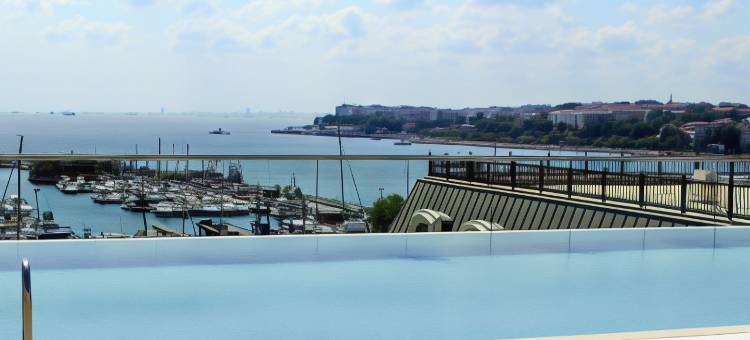 伊斯坦布尔温德姆卡拉墨斯海滨大酒店(Wyndham Grand Istanbul Kalamış Marina Hotel)图片
