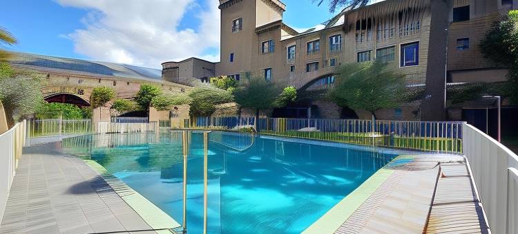 德拉贝拉酒店(Parador de Jarandilla)图片