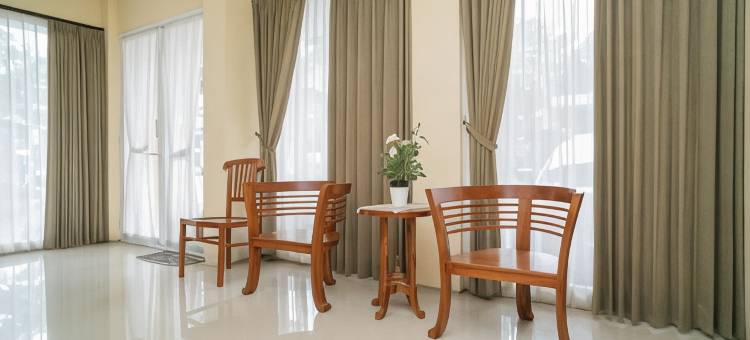 红多兹酒店-近努沙杜瓦ITDC(RedDoorz near ITDC Nusa Dua)图片