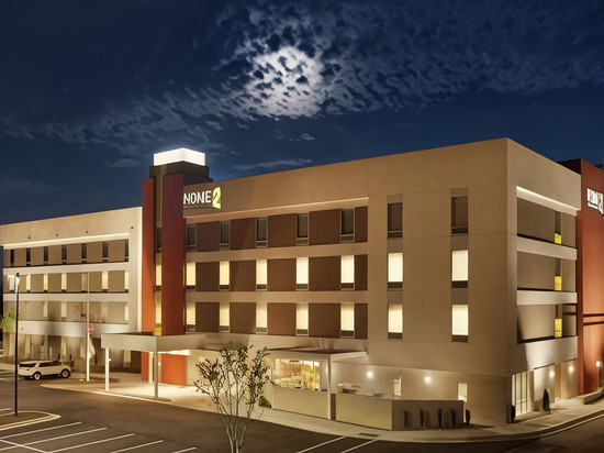 达勒姆教堂山希尔顿惠庭酒店