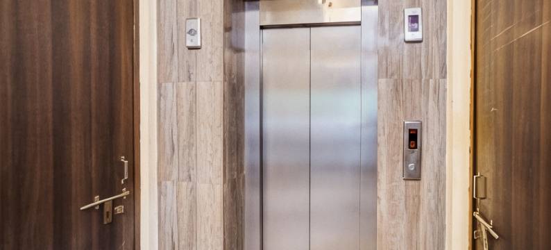 Fabhotel皇家住宿酒店(Super Collection O Rajapur Circuit House)图片