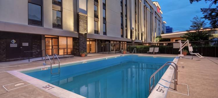 希尔顿欢朋套房酒店-亚历山大南旧城区(Hampton Inn & Suites Alexandria Old Town Area South)图片