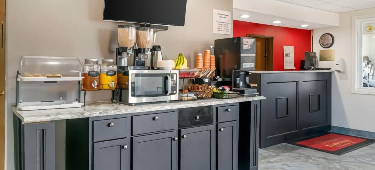 特拉弗斯城伊克诺旅馆(Econo Lodge Traverse City South)图片