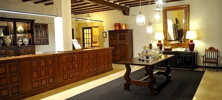 桑蒂拉纳大海旅馆(Parador de Santillana del Mar)图片