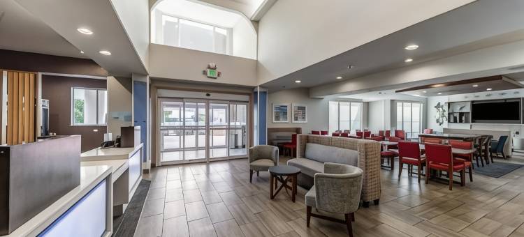 智选假日套房酒店沃斯堡的I - 35西方中心(Holiday Inn Express & Suites Fort Worth - Fossil Creek)图片