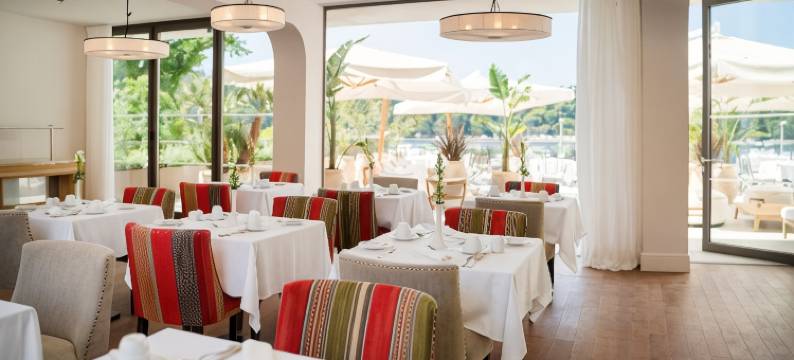 苏佩塔尔酒店(Hotel Supetar)图片