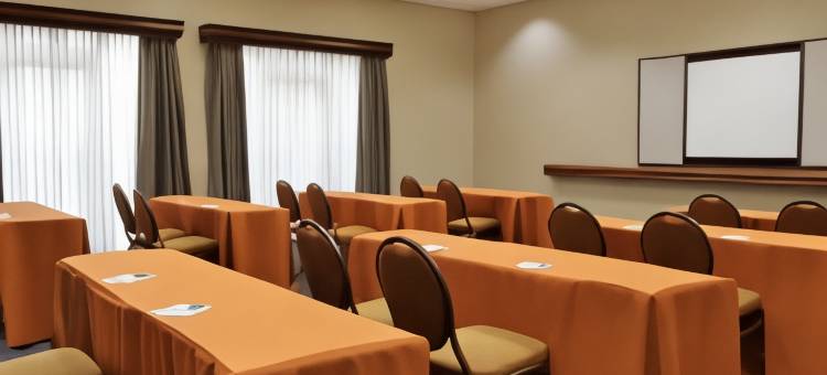 迈阿密机场西Homewood Suites by Hilton(Homewood Suites by Hilton Miami - Airport West)图片