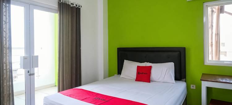 RedDoorz 在Solo的Hartono购物中心附近(RedDoorz Near Hartono Mall Solo)图片
