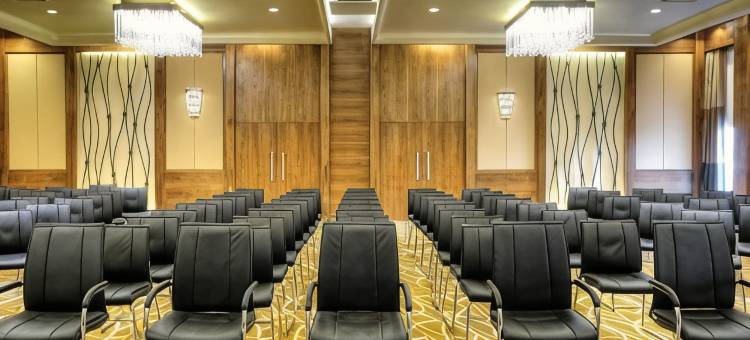 开罗机场诺富特酒店(Novotel Cairo Airport)图片