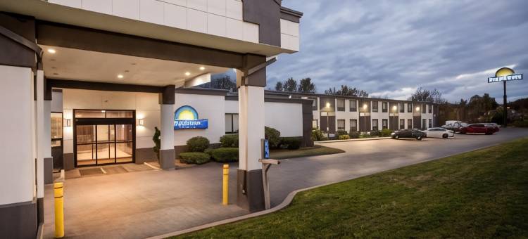 利伯蒂戴斯酒店(Days Inn by Wyndham Liberty)图片