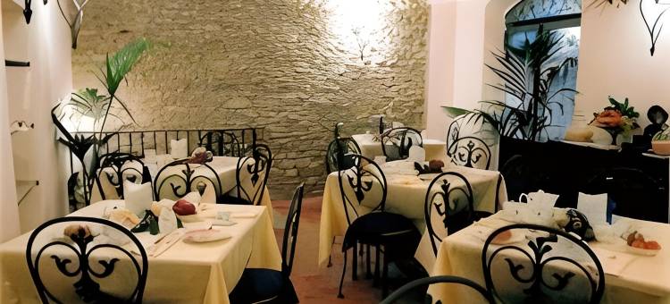 洛坎达得尔费奥多酒店(Locanda Del Feudo Suite & Restaurant)图片